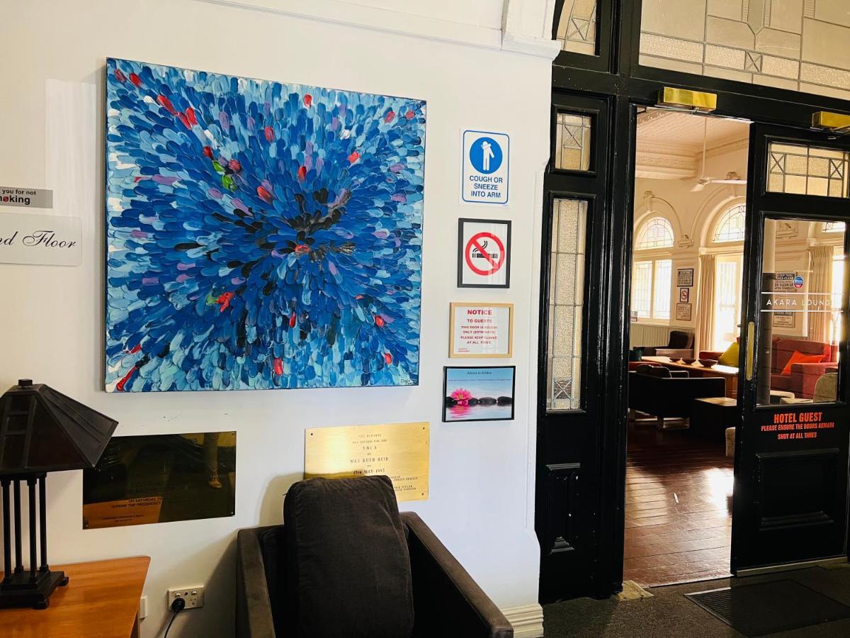 Wallaby Backpackers Hostel Perth - Note - Valid Passport Required To Check In - Exteriör bild